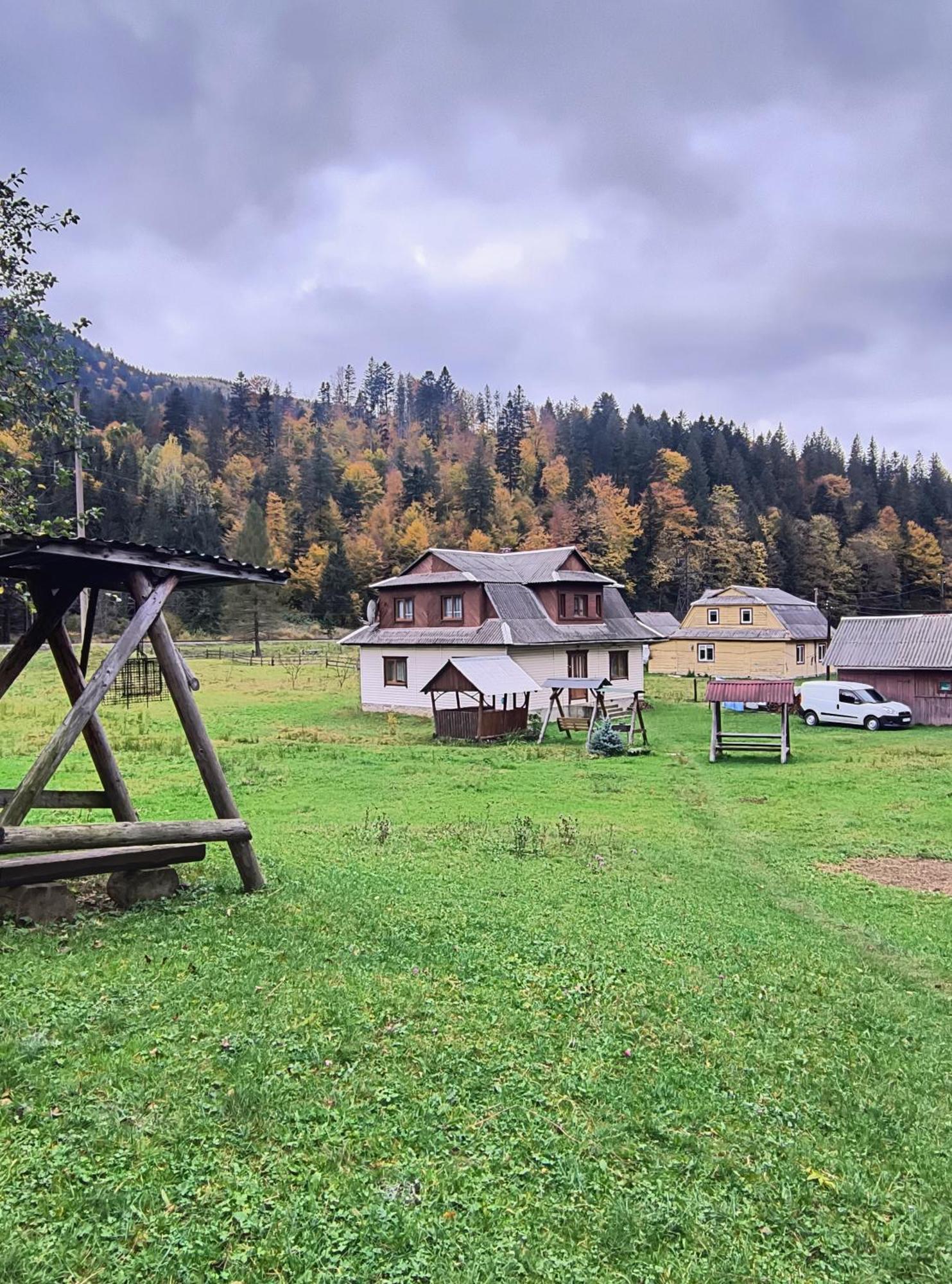 Na Hutori Otel Tatariv Dış mekan fotoğraf